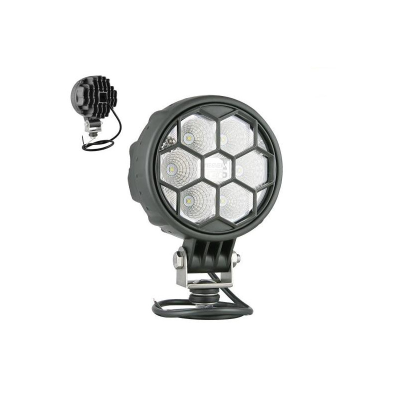 Lampa robocza halogen LED 2500lm rozproszona kat rozsylu 50 stopni Lampa robocza halogen LED 2500lm rozproszona kat rozsylu 50 stopni