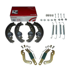Szczęki sprężynki rozpieraki hamulcowe tył Fiat 126p FL EL Brembo
