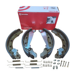 Szczęki sprężynki Skoda Fabia Felicia Felicja Polo Golf III Brembo