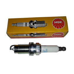 Świeca świece zapłonowe VW Polo Lupo Skoda Fabia Seat Ibiza NGK ZFR5P-G