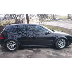 Nakładki na błotniki VW Golf IV 1997-2003 2 drzwi klej odrdzewiacz