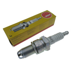 Świeca Polonez 1.5 1.6 z katalizatorem