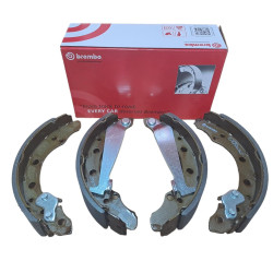 Szczęki sprężynki cylinderki linki Skoda Felicia Felicja Brembo