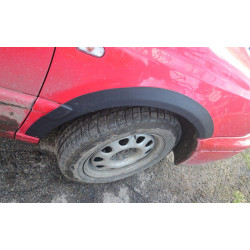 Nakładki na błotniki błotnik VW Vento 1992-1998