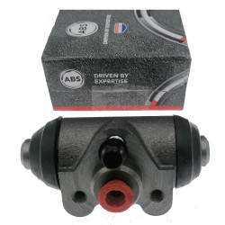 2x Cylinderek hamulcowy cylinderki Skoda S105 120