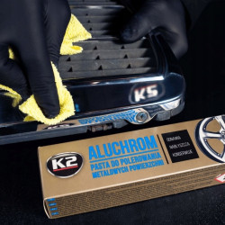Pasta do polerowania metali chromu listew emblematów K2 Aluchrom 120 g