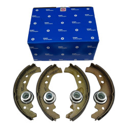 Bebny szczeki hamulcowe cylinderki sprezynki Fiat 126p FL EL tyl