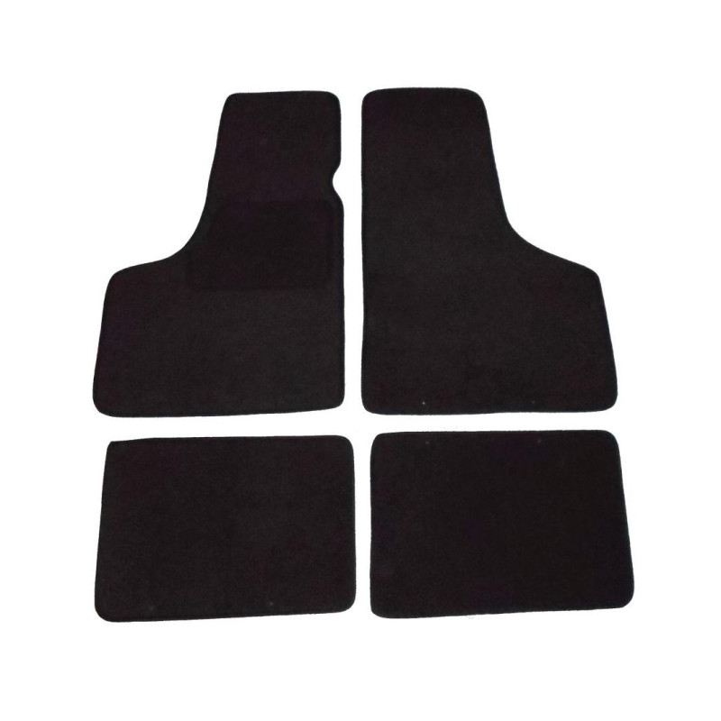 Dywaniki welurowe Fiat 126P czarne