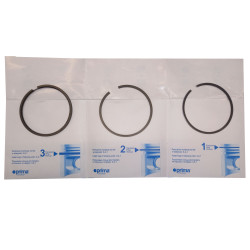 Tłoki + pierścienie Fiat 126p 650 77,33 2 szlif 2 sztuki