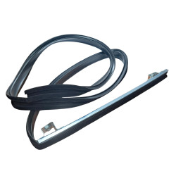 Prowadnica szyby dluga prawa Fiat 126p ELEGANT