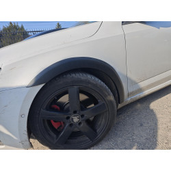 Blotnik nakładki błotnika nadkola Skoda Octavia III 2012-2020