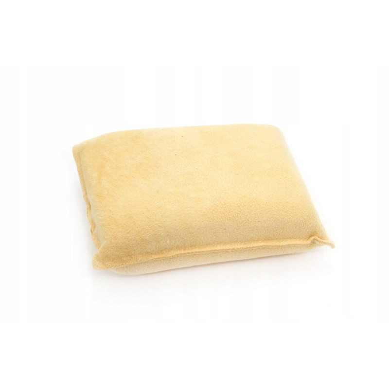 Gąbka samochodowa z irchy mała 12.5 x 8.5 x 4 cm Gąbka samochodowa z irchy mała 12.5 x 8.5 x 4 cm