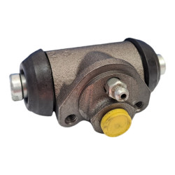 2x Cylinderek hamulcowy przód zaślepka Fiat 126p FL EL Delphi